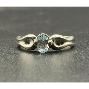 Pale Blue Topaz and Sterling Silver Ring - size 7